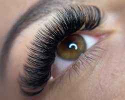 Das beste Set für Wimpernverlängerungen zu Hause